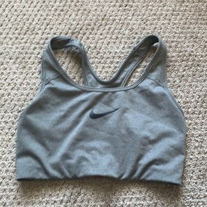 New sports bra Nike